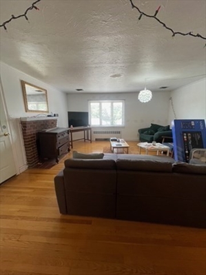 275 Tappan St, Apt 2