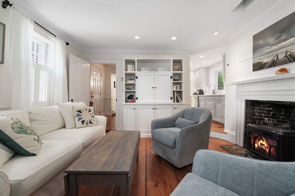 15 1/2 River Street, Salem, MA Image 2