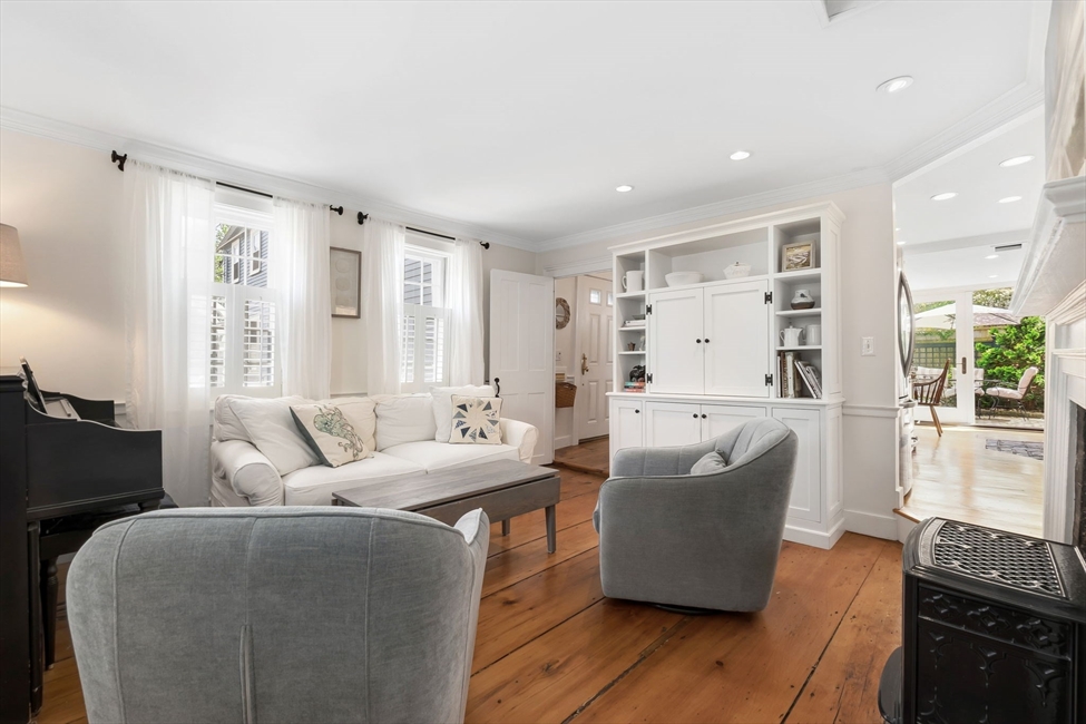 15 1/2 River Street, Salem, MA Image 3