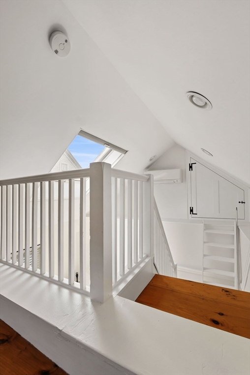 15 1/2 River Street, Salem, MA Image 26