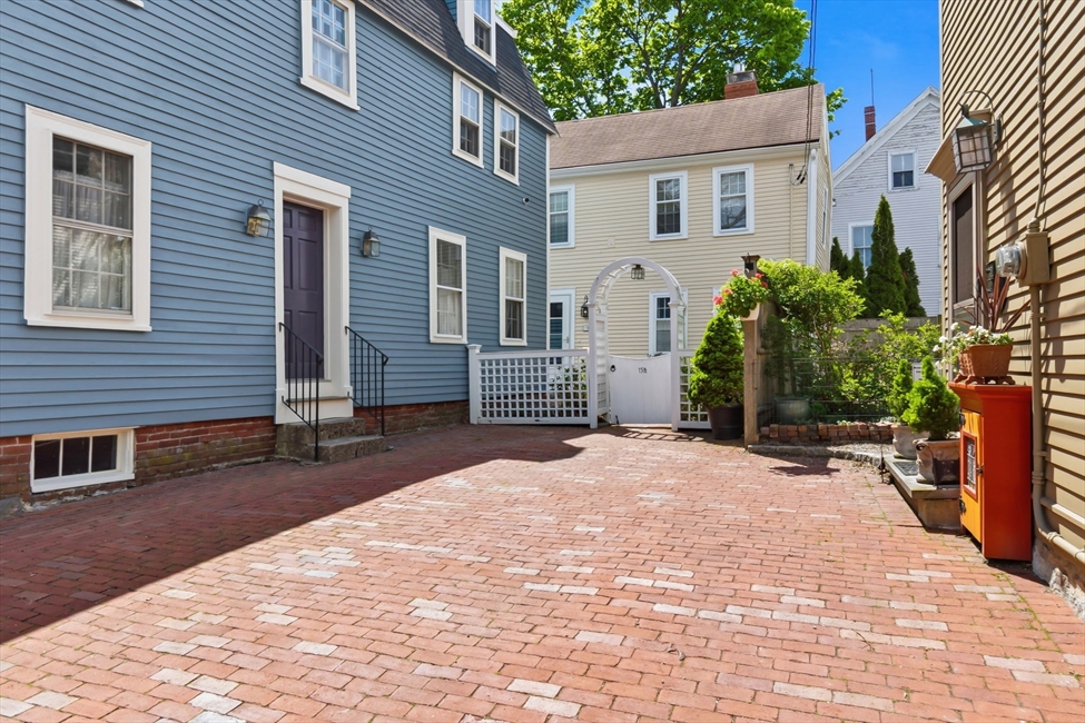 15 1/2 River Street, Salem, MA Image 37