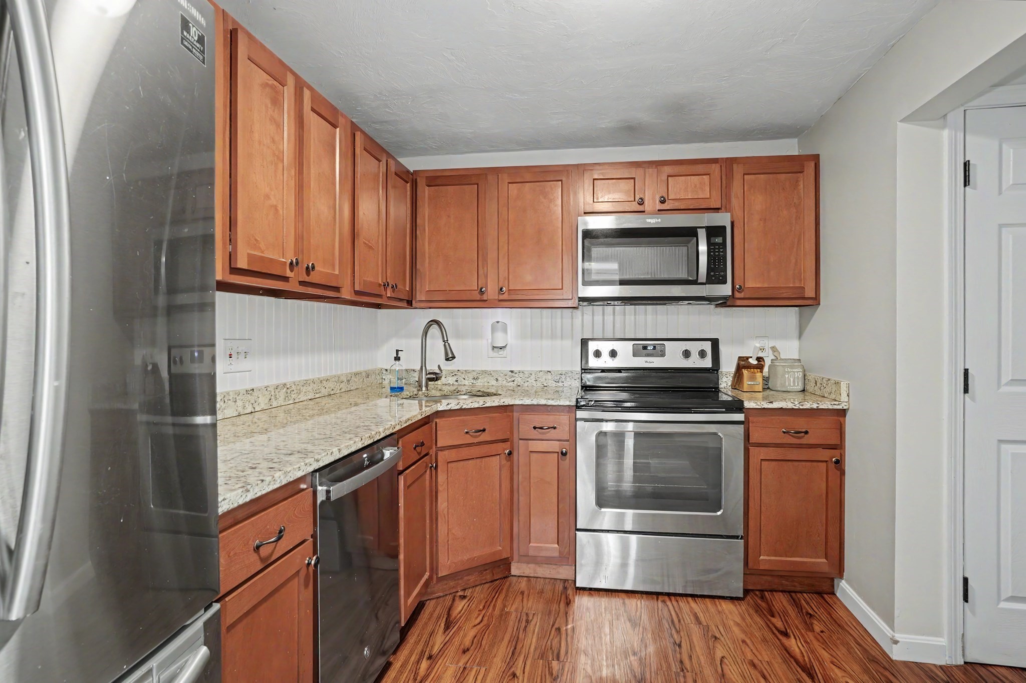 113 Ridgefield Circle Unit C, Clinton, MA 01510 - Image 12