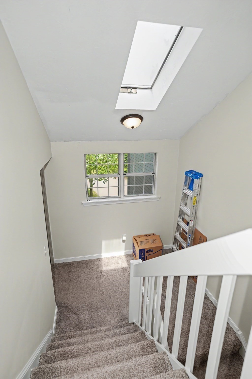 113 Ridgefield Circle Unit C, Clinton, MA 01510 - Image 16