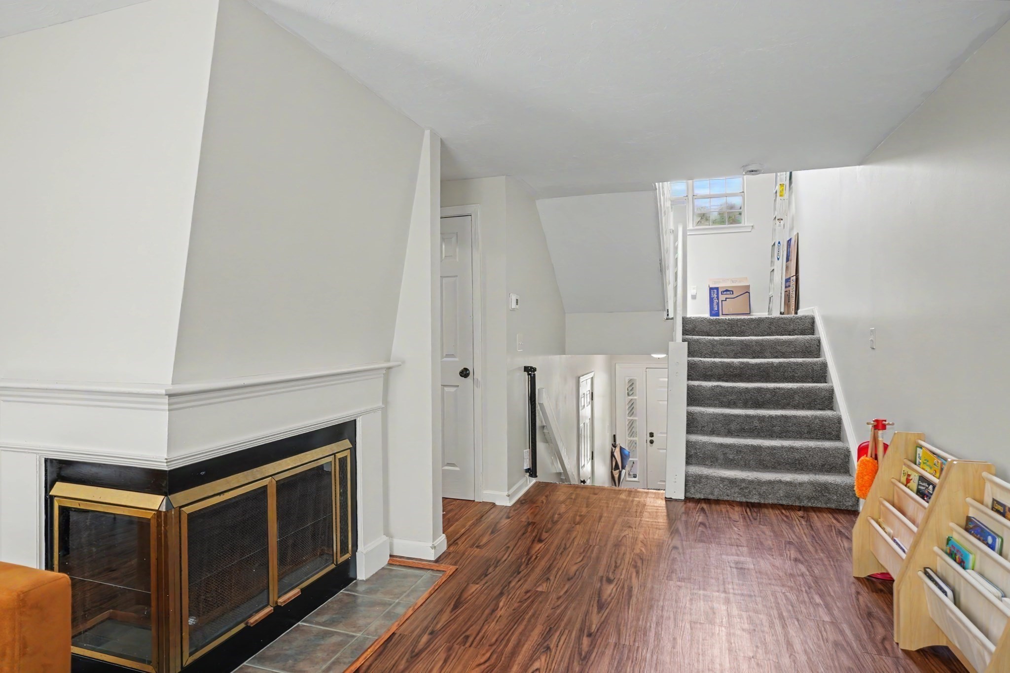 113 Ridgefield Circle Unit C, Clinton, MA 01510 - Image 8