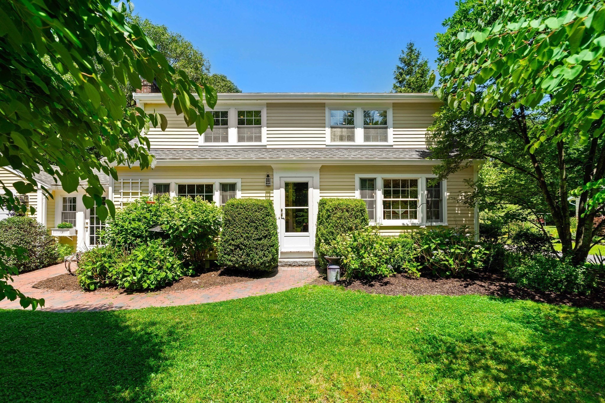 84 Pleasant Street, Wenham, MA 01984