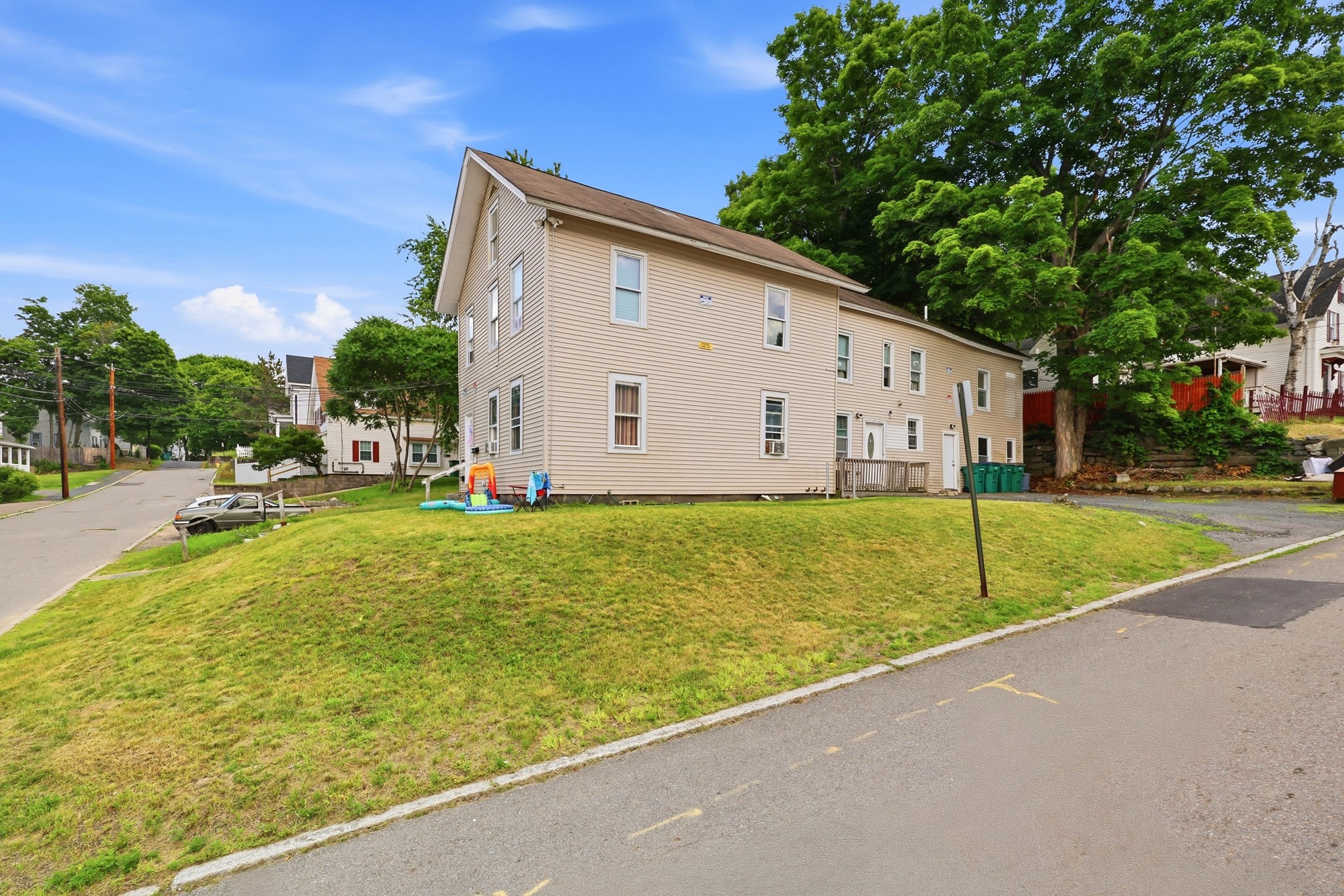 21 Winthrop St, Fitchburg, MA 01420 - Image 3