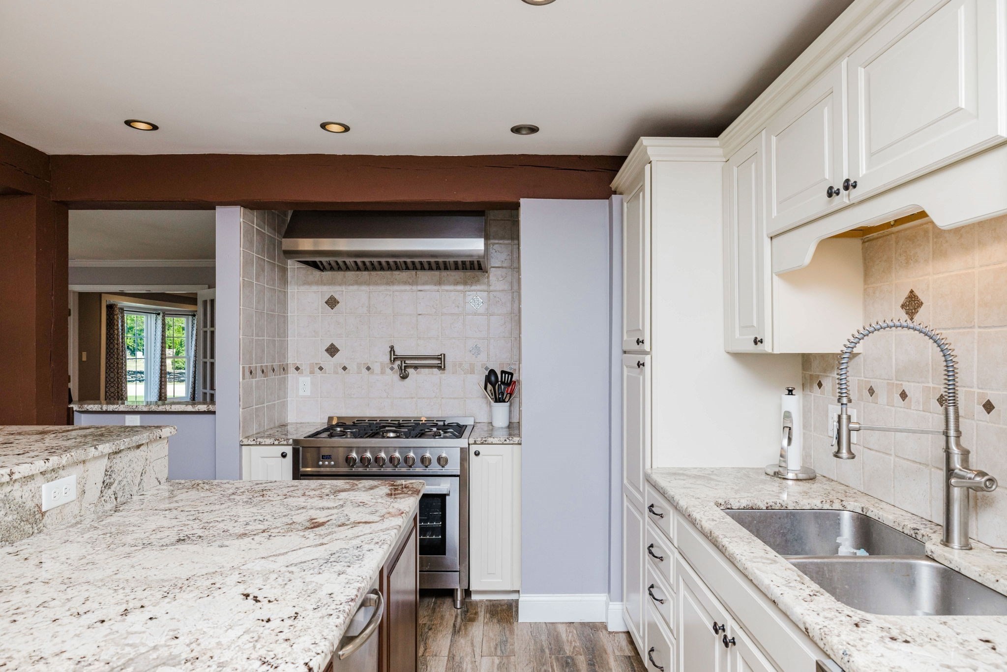 138 Berube Ave, Somerset, MA 02726 - Image 9