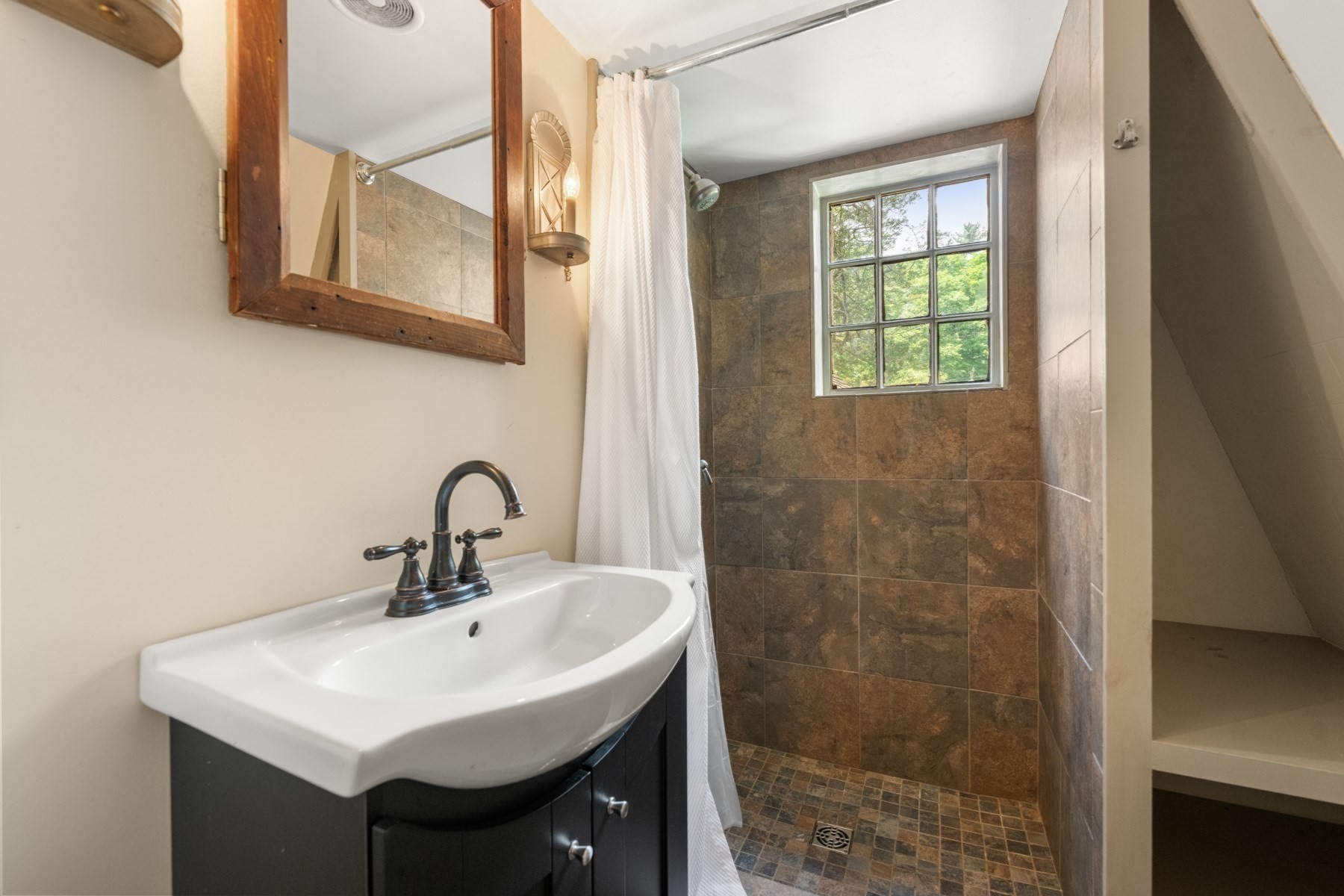 11 Lincoln St, Gloucester, MA 01930 - Image 35
