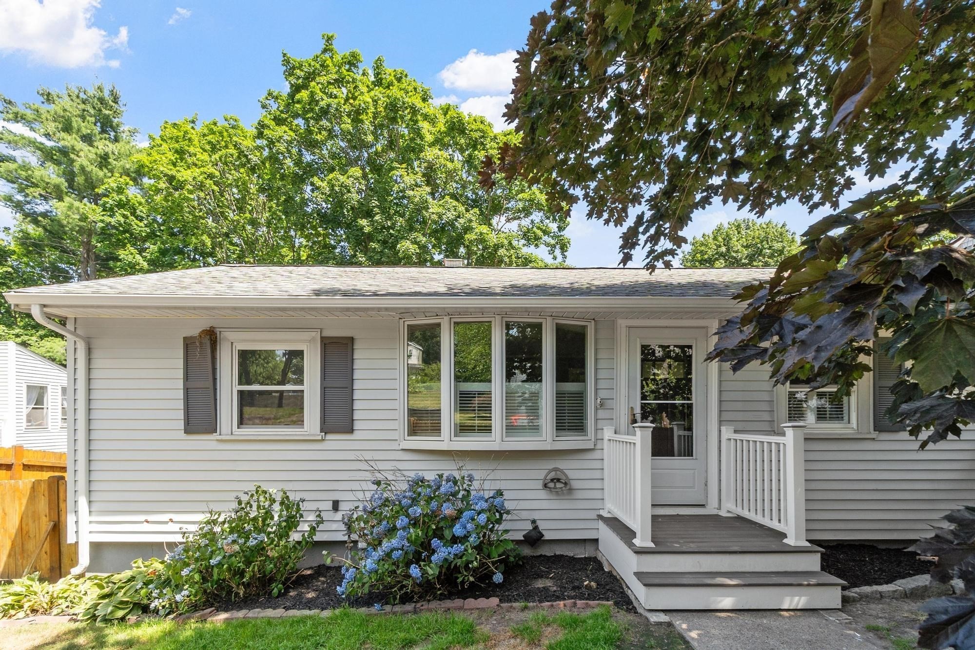 55 Wingate Rd, Weymouth, MA 02189