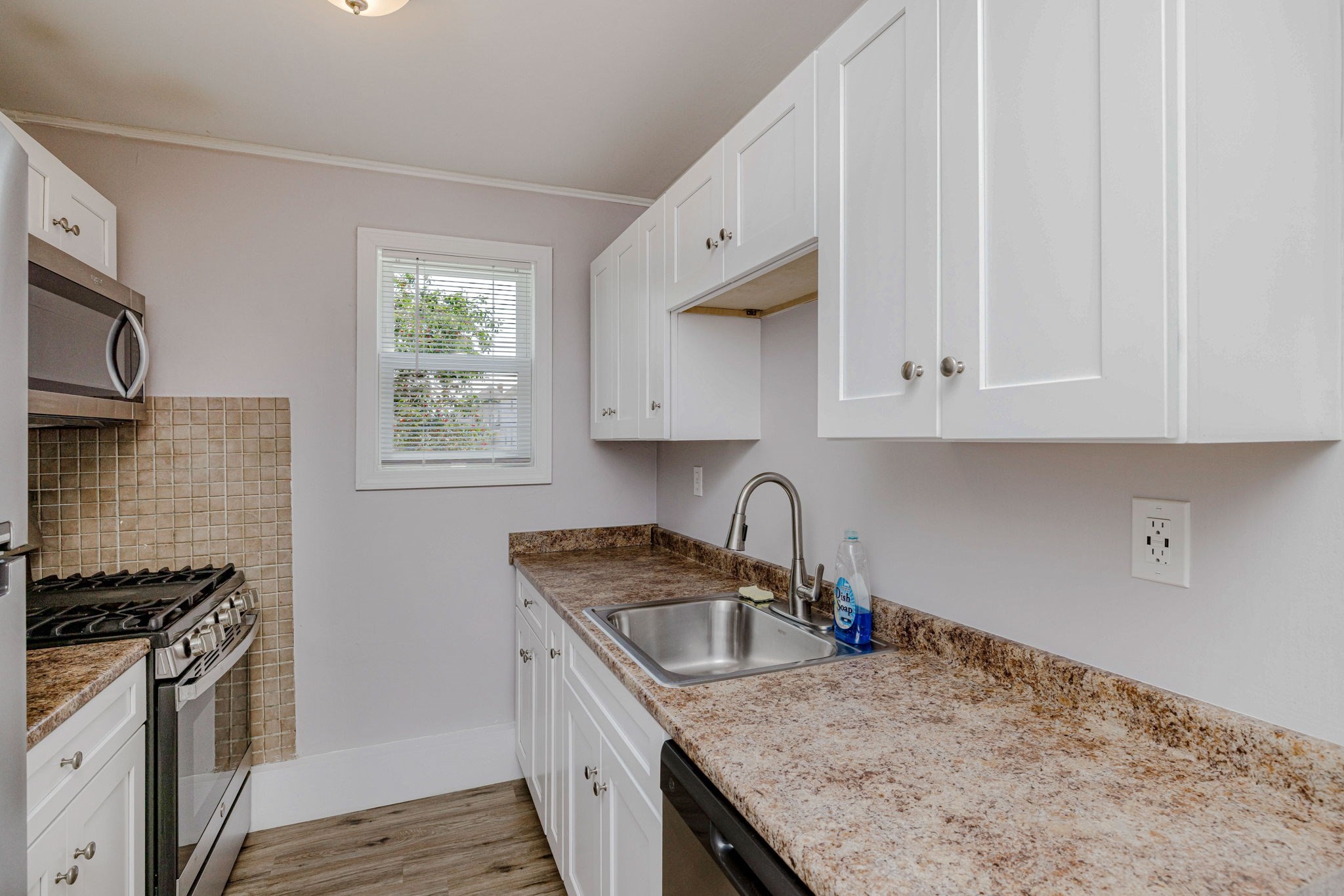 154 Mott St, Fall River, MA 02721 - Image 10