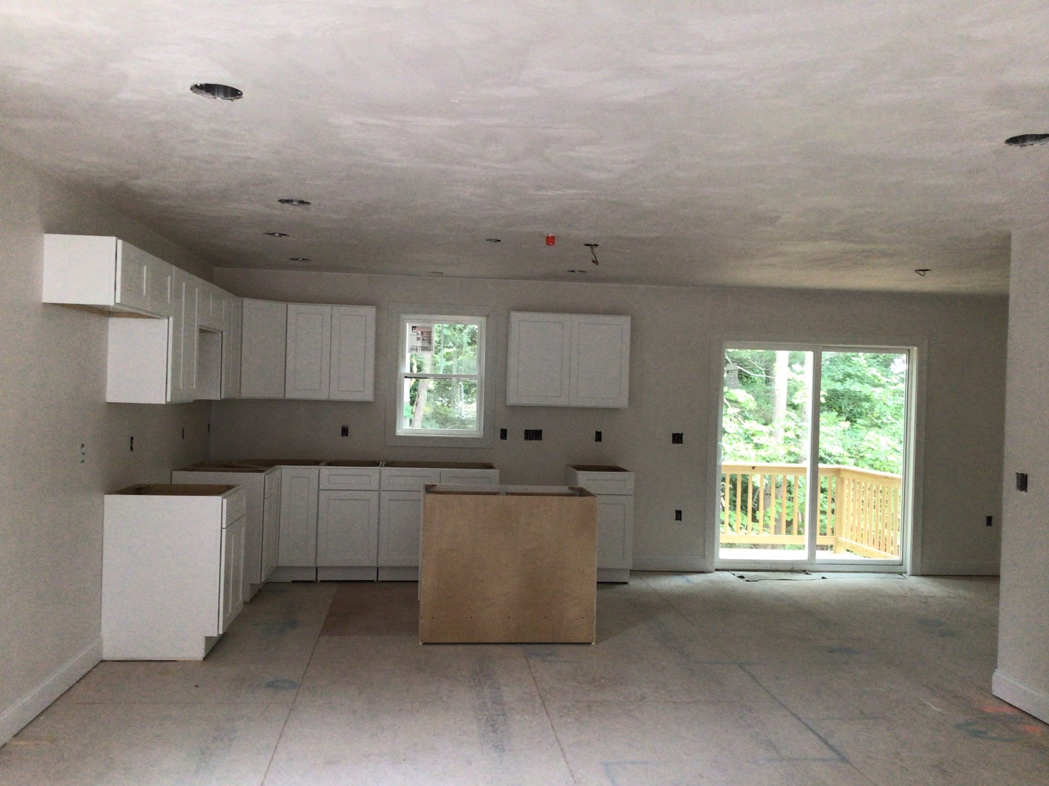 299 Quincy St, Building 3 Unit 1, Holbrook, MA 02343