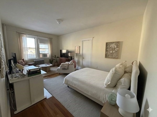 28 Colborne, Apt 8