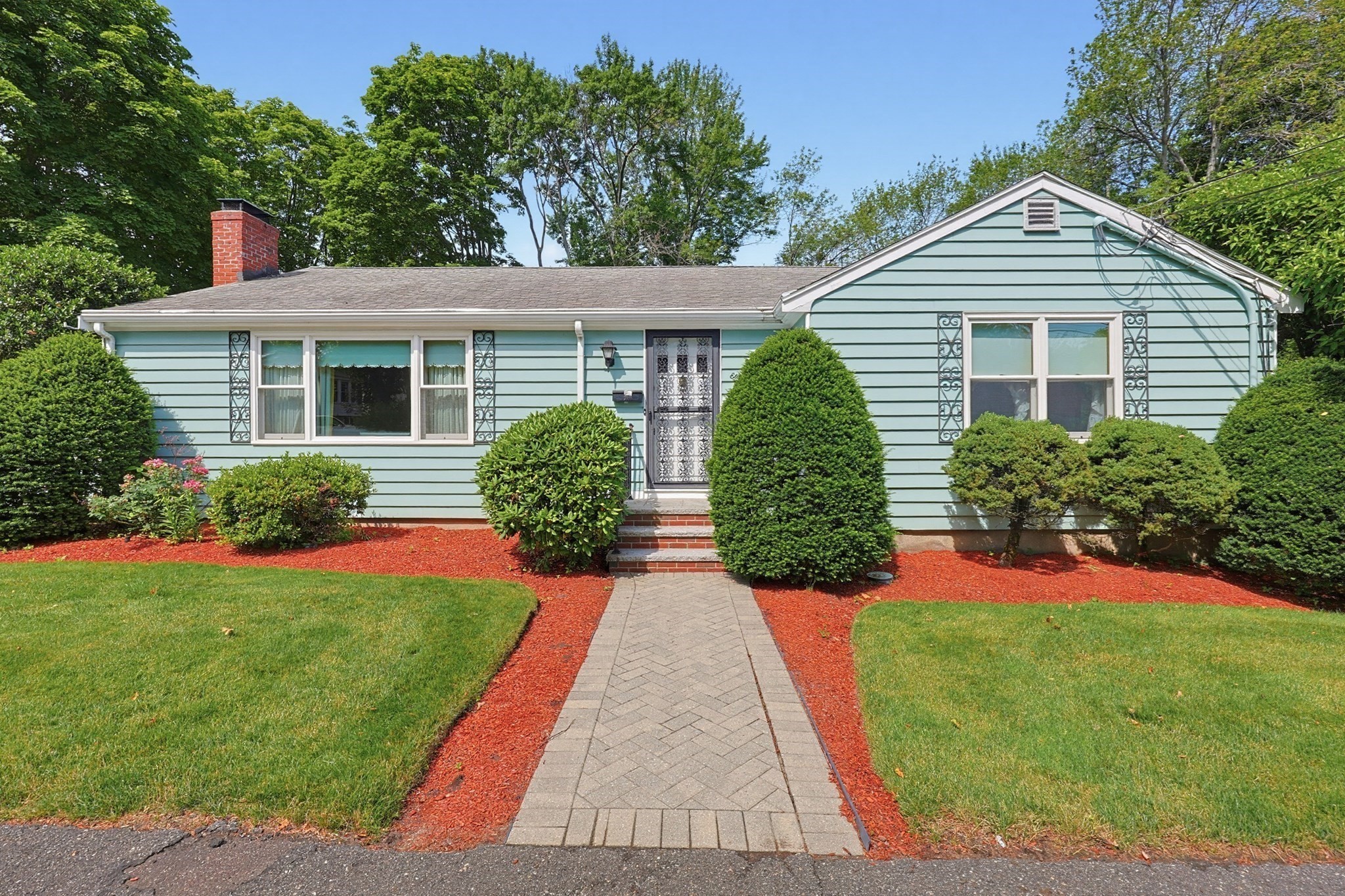 11 Preston St, Wakefield, MA 01880 - Image 2