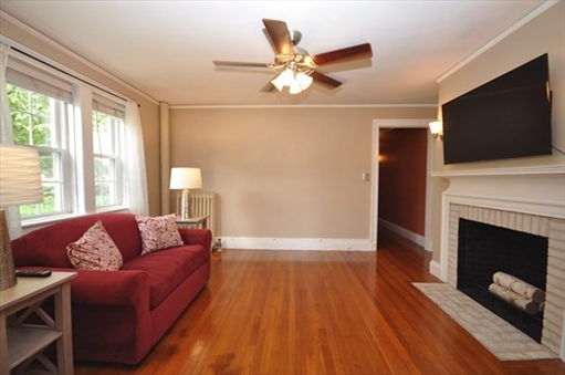 298 Main St, Apt 12