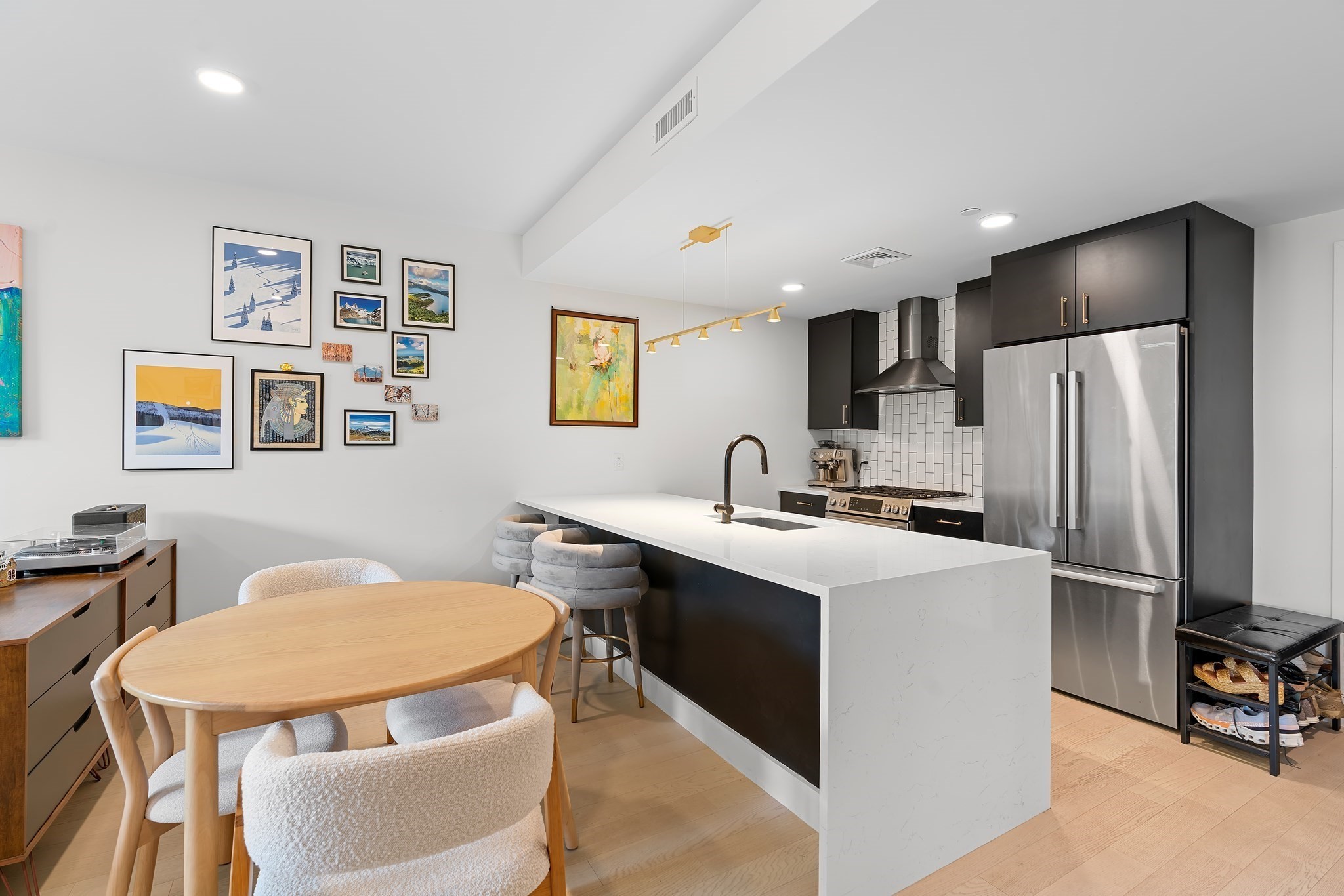 395 Alewife Brook Pkwy Unit 3B, Somerville, MA 02144
