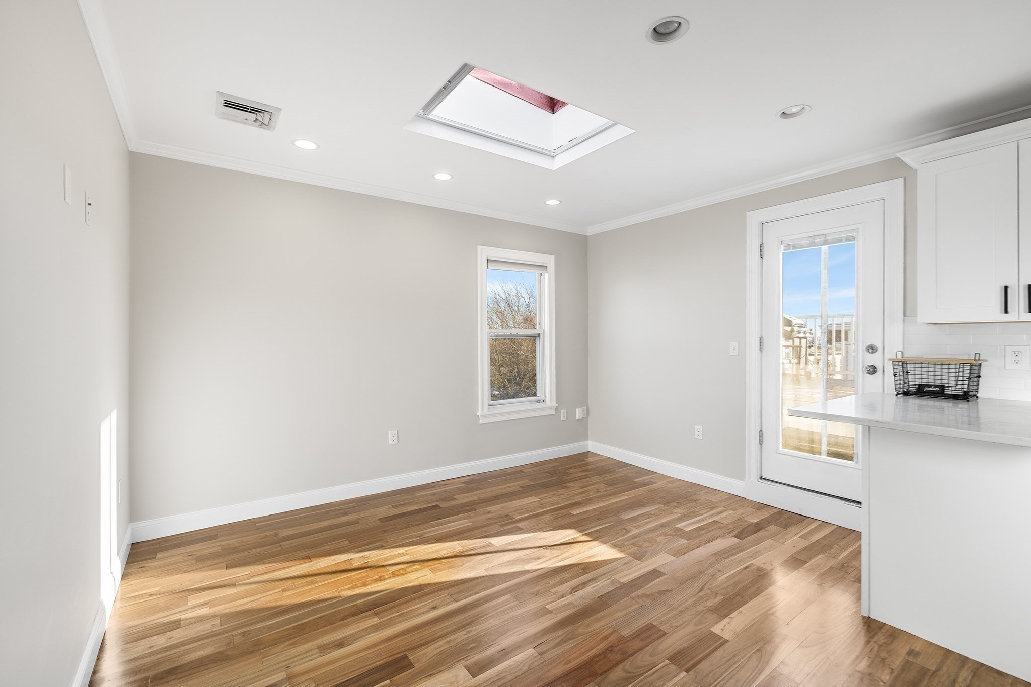 499 Sumner St Unit 3, East Boston, Boston, MA 02128 - Image 4
