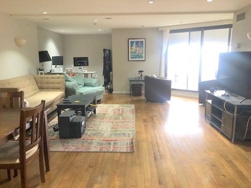357 Commercial St, Apt 20