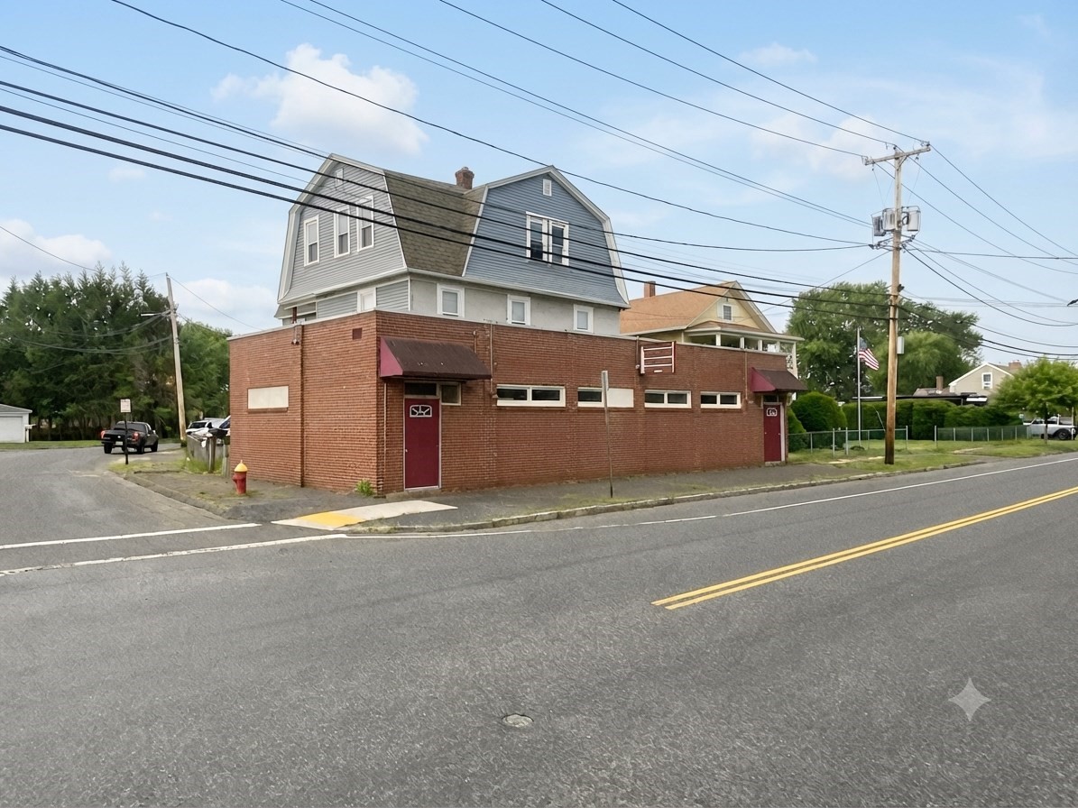 182 Chicopee St, Chicopee, MA 01013