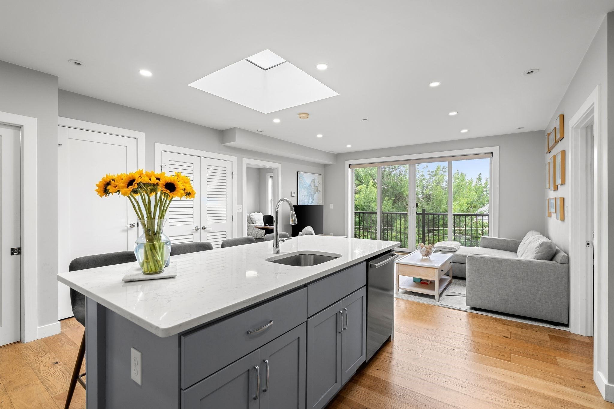 10 Everett St Unit 402, East Boston, Boston, MA 02128 - Image 2