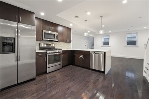 134 Warren St, Apt 1