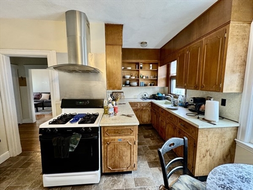 54 Clark St, Apt 2