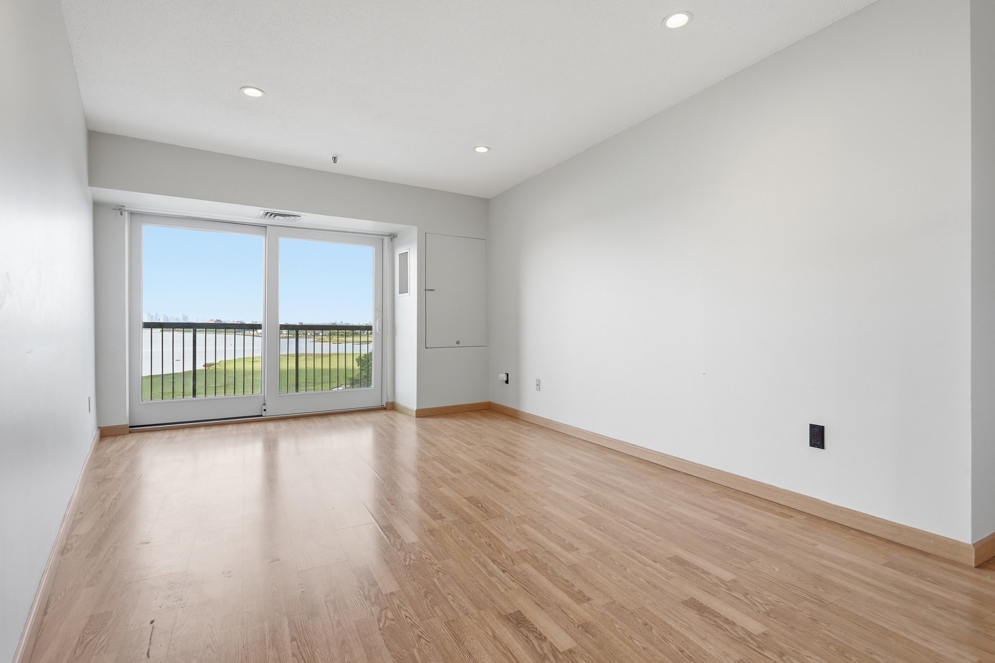 133 Commander Shea Blvd Unit 712, Quincy, MA 02171 - Image 15