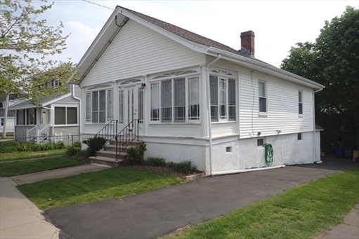 1 Newton Ave