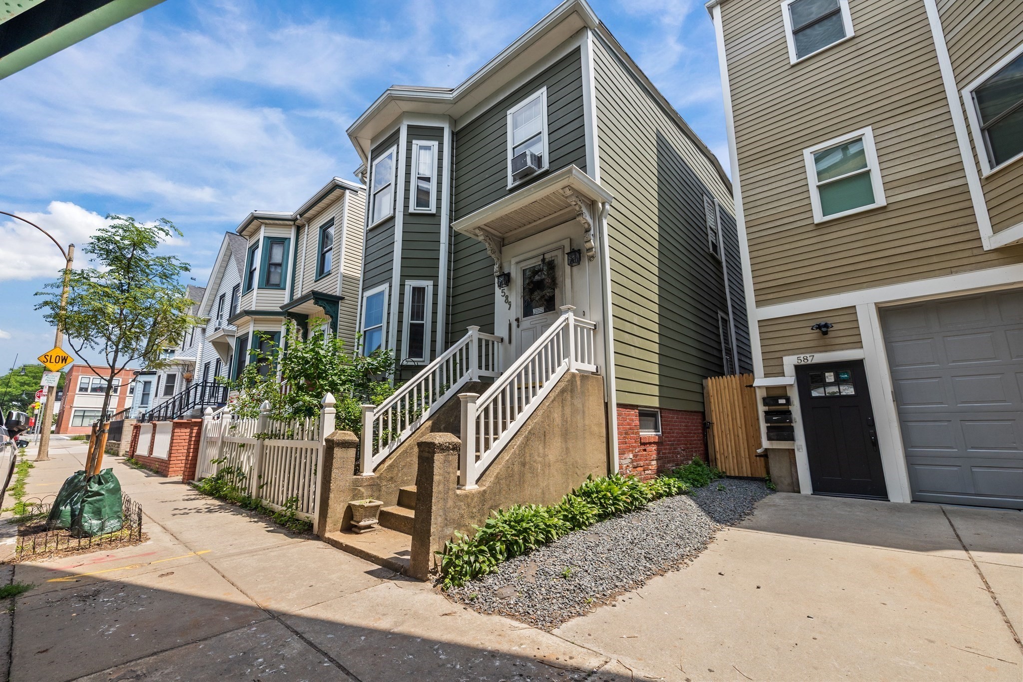 589 Saratoga St, East Boston, Boston, MA 02128