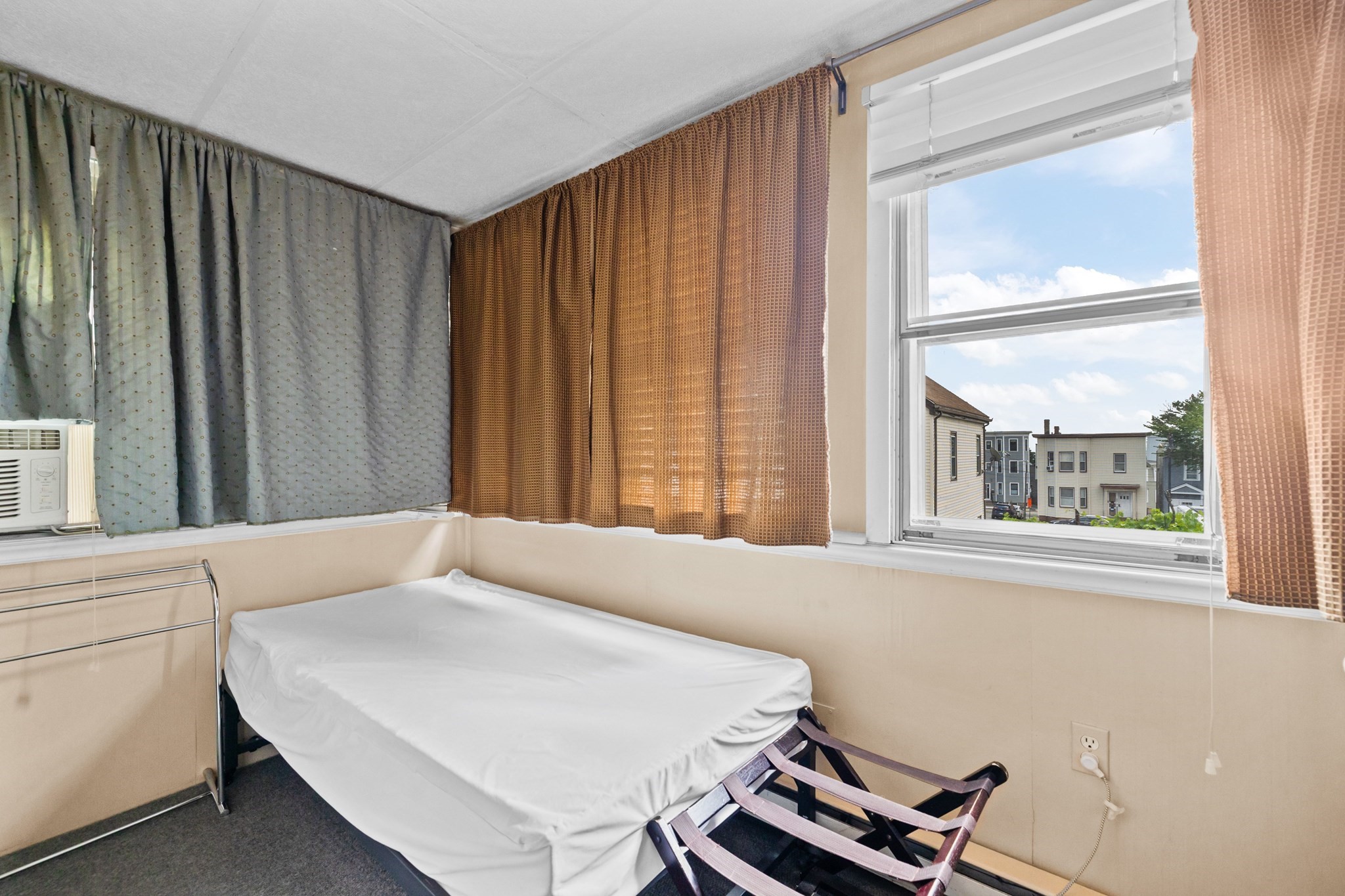 589 Saratoga St, East Boston, Boston, MA 02128 - Image 18