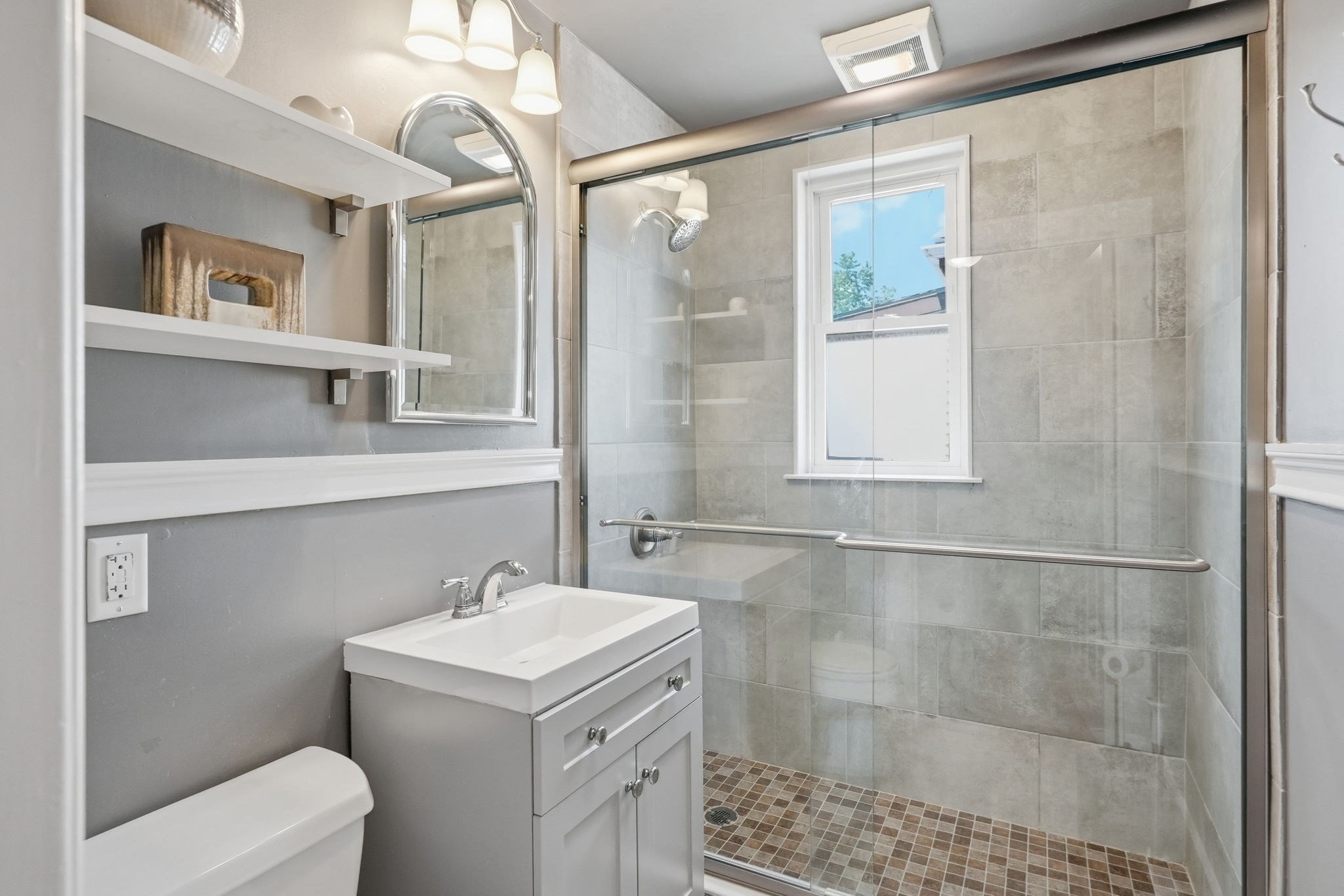 12 Newcastle Road, Brighton, Boston, MA 02135 - Image 14