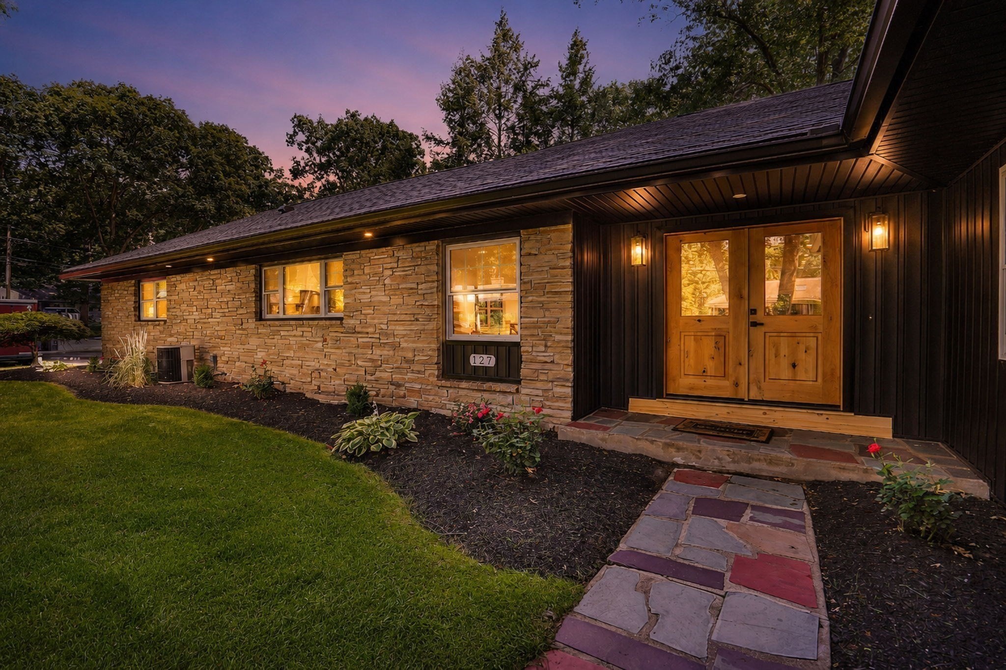 127 Magnolia Cir, Longmeadow, MA 01106