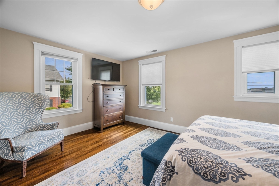103 Sylvan St, Danvers, MA Image 21