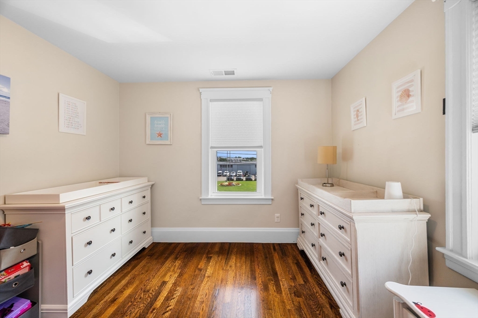 103 Sylvan St, Danvers, MA Image 28