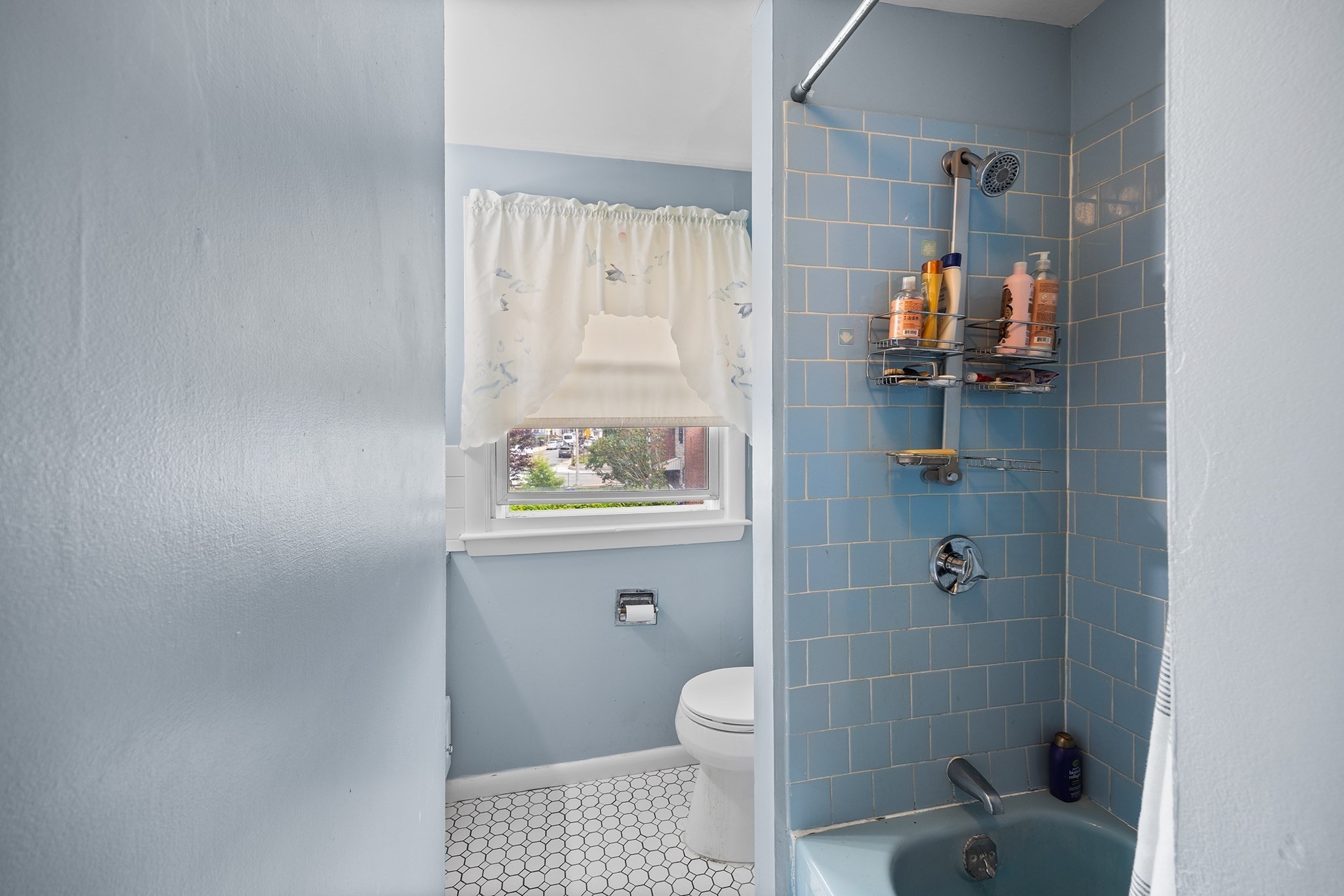 21 Hilton Ter, Roxbury, Boston, MA 02119 - Image 19