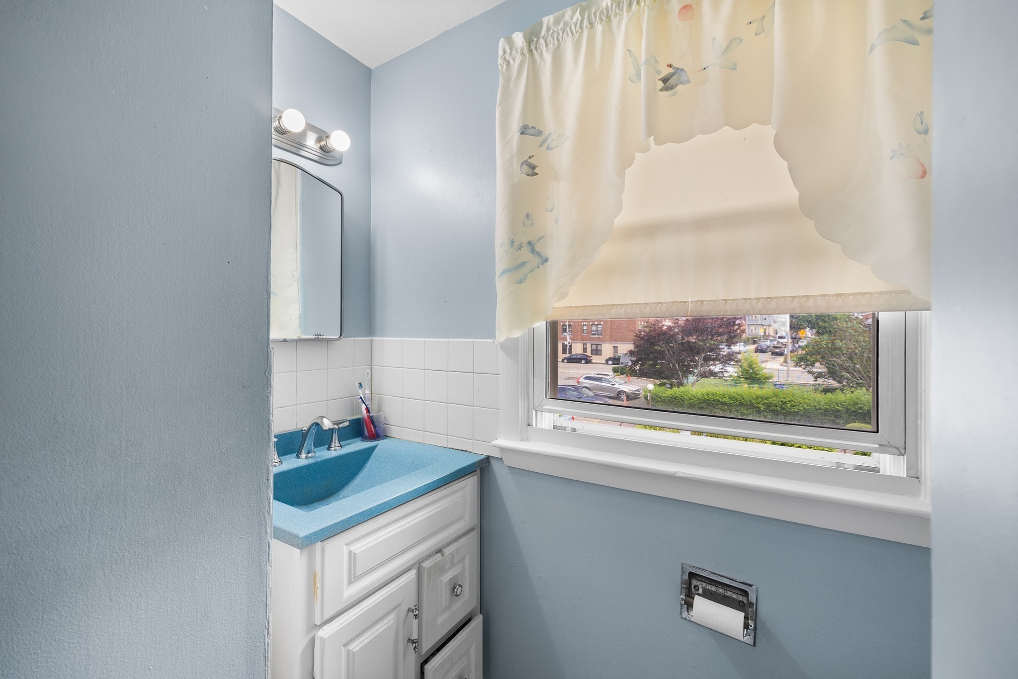 21 Hilton Ter, Roxbury, Boston, MA 02119 - Image 20