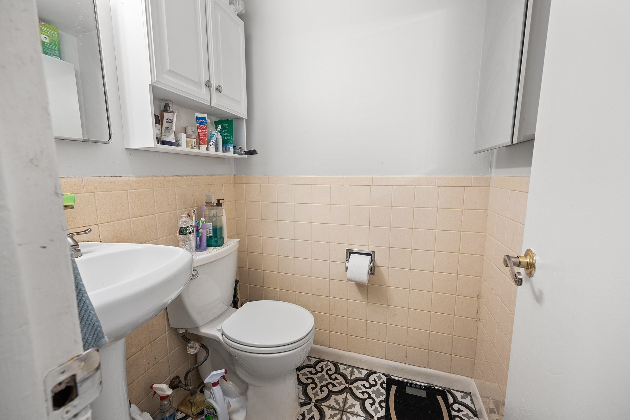 21 Hilton Ter, Roxbury, Boston, MA 02119 - Image 23