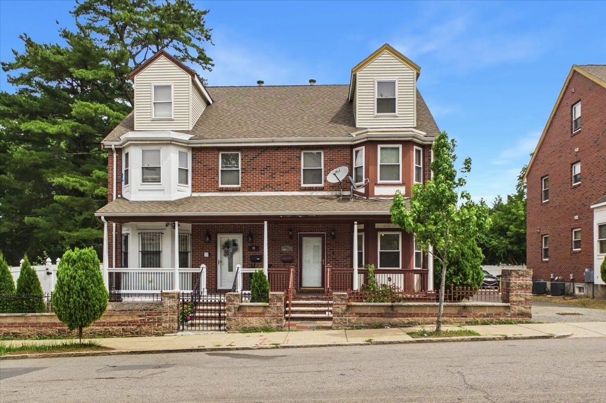 11 Woodrow Ave Unit 11, Dorchester, Boston, MA 02124