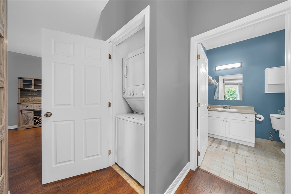 8 Walnut St, Peabody, MA Image 16