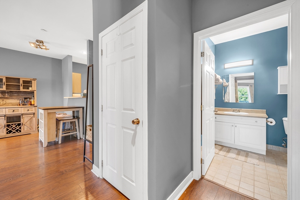 8 Walnut St, Peabody, MA Image 19