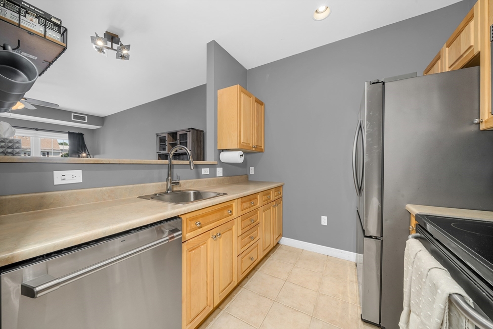 8 Walnut St, Peabody, MA Image 10