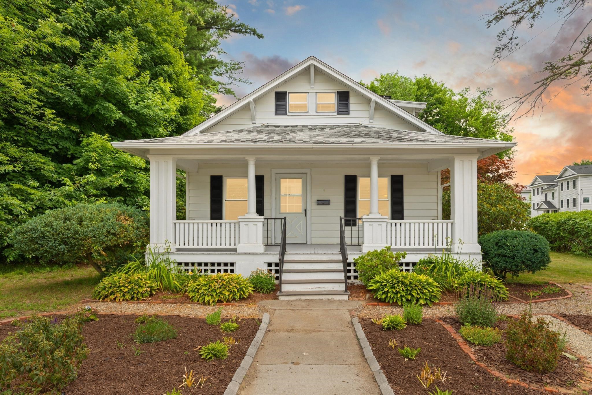484 Groveland St, Haverhill, MA 01830