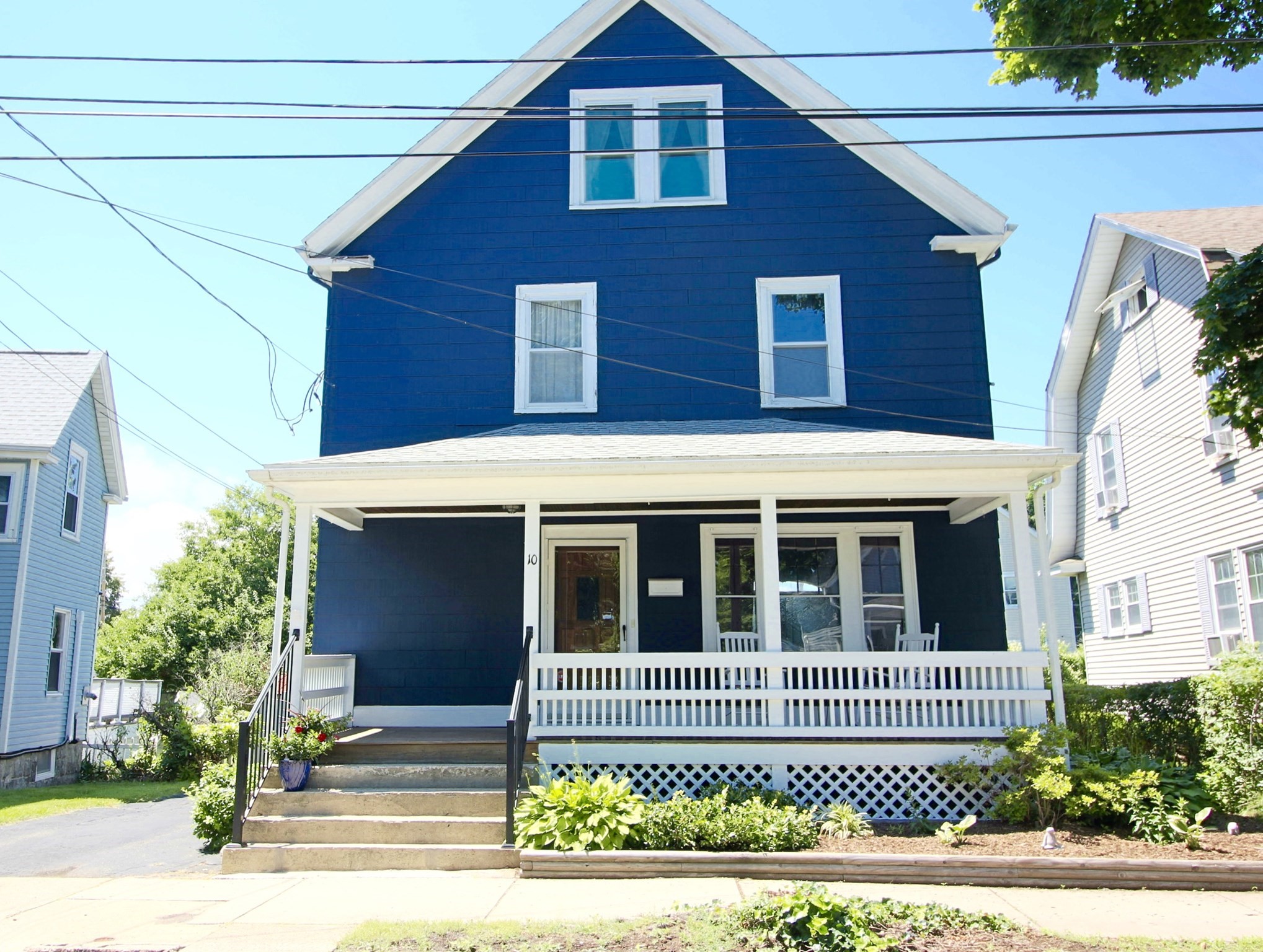 10 Highland St, Peabody, MA 01960