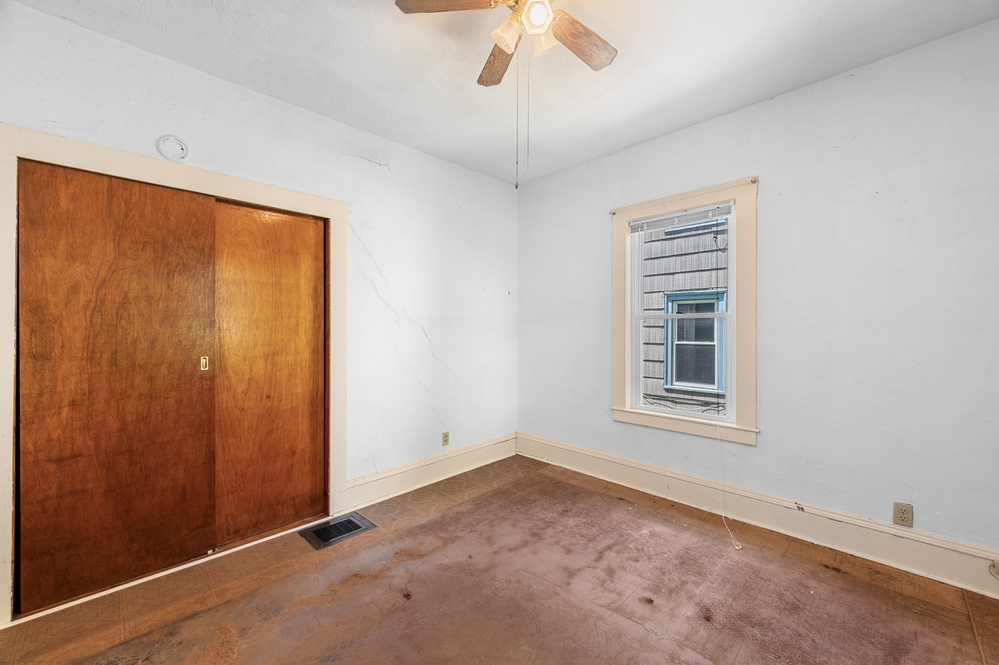 31 Orchard St, Medford, MA 02155 - Image 16