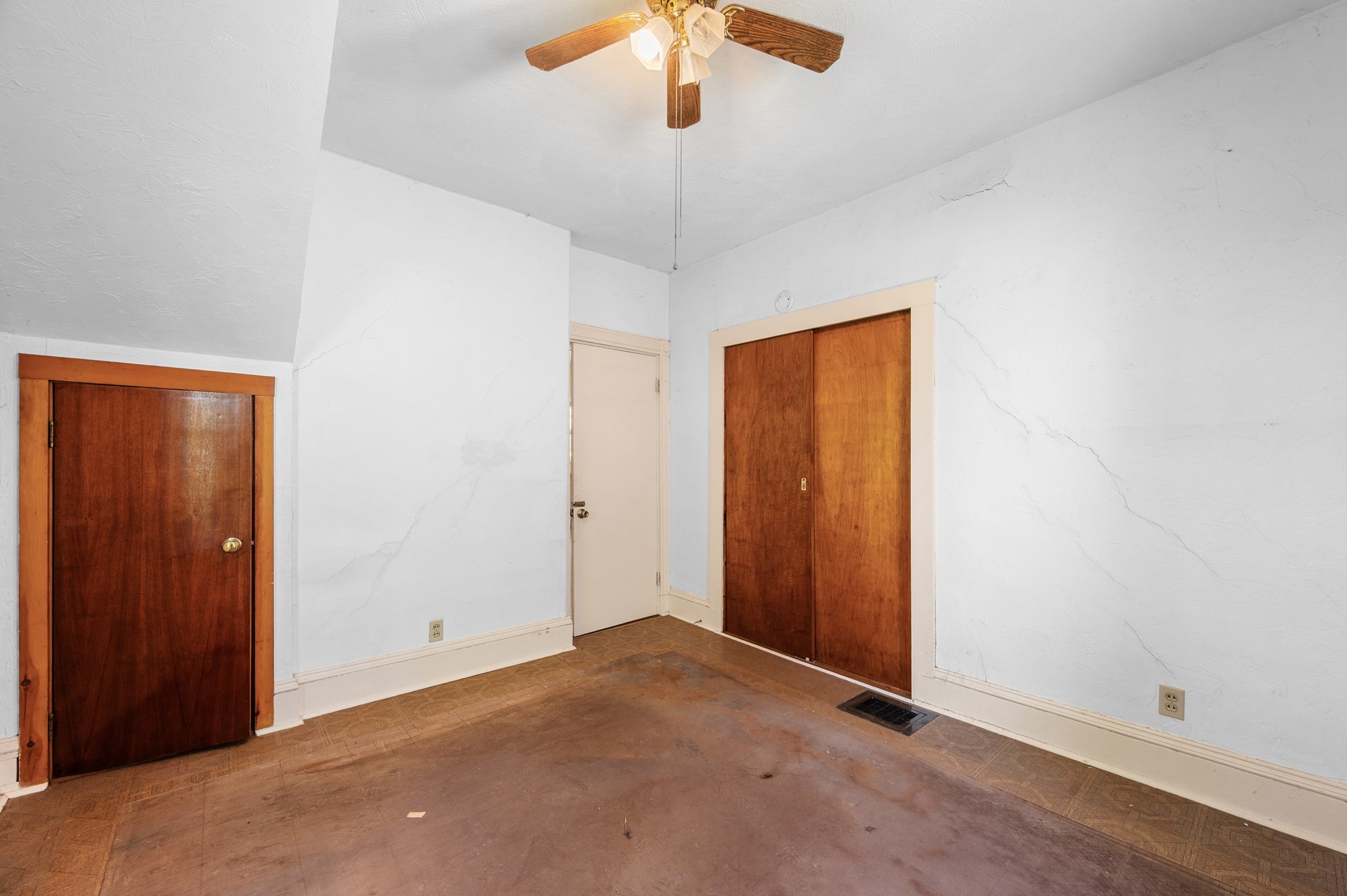 31 Orchard St, Medford, MA 02155 - Image 17