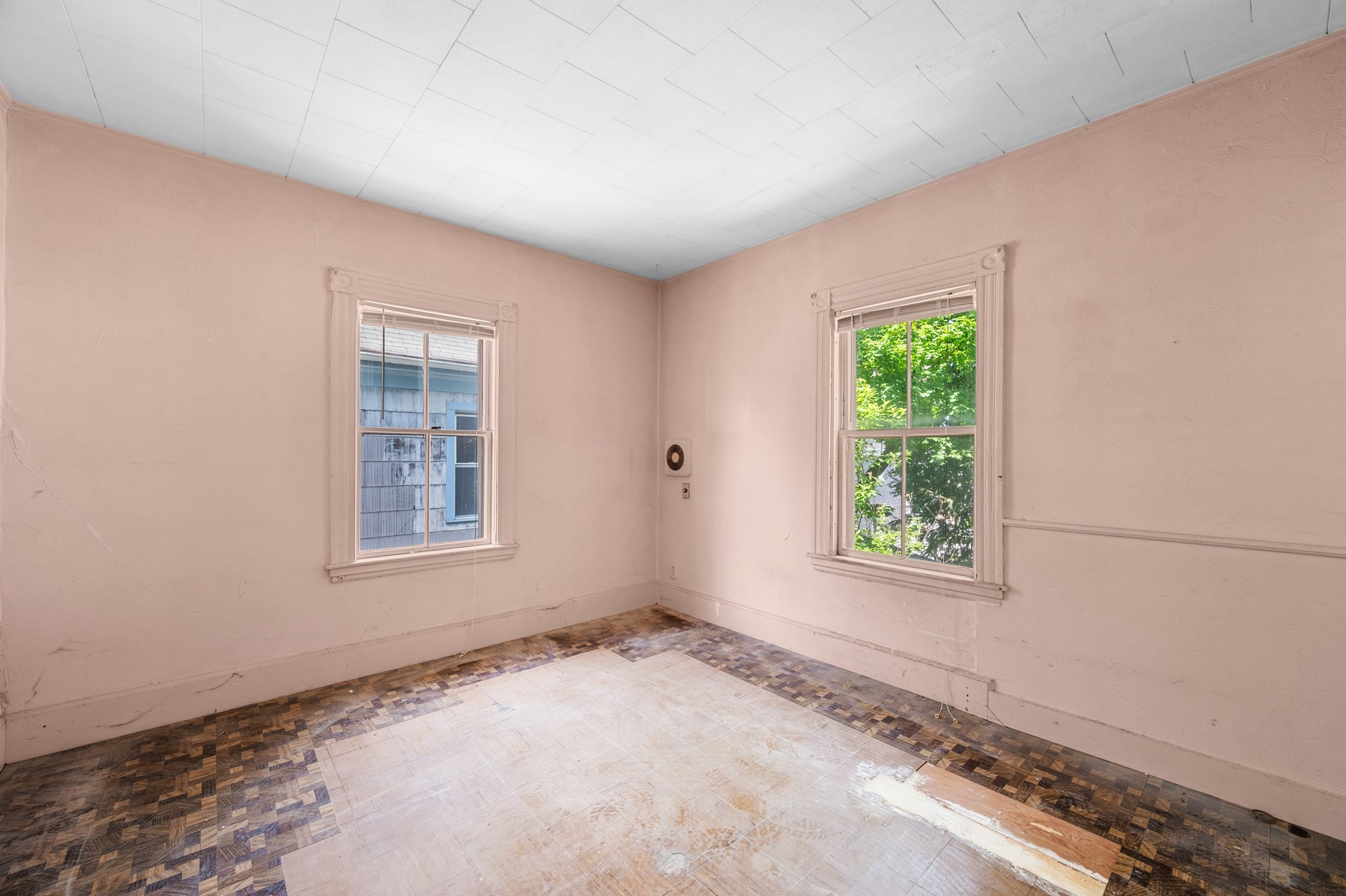 31 Orchard St, Medford, MA 02155 - Image 25