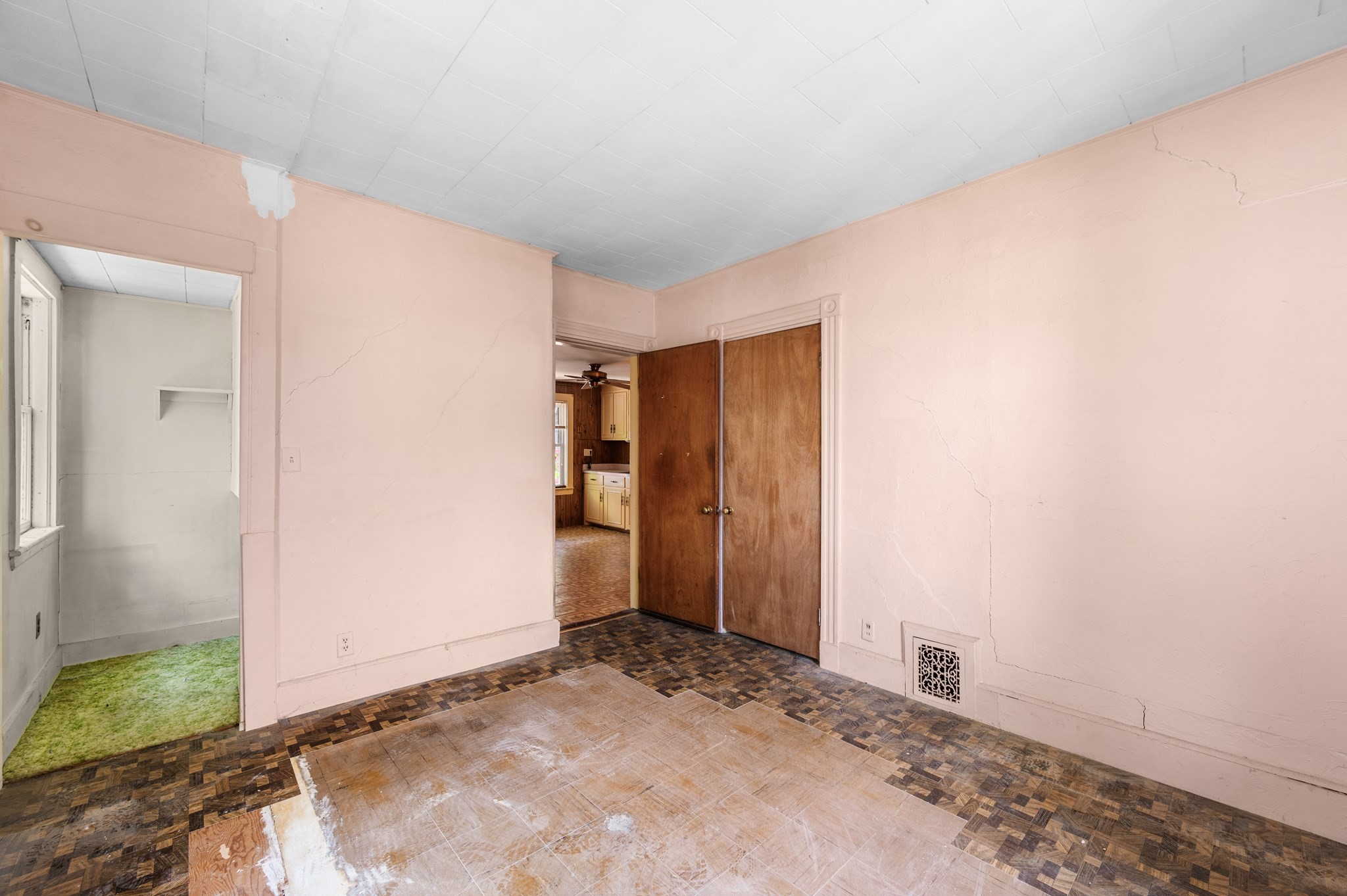 31 Orchard St, Medford, MA 02155 - Image 26