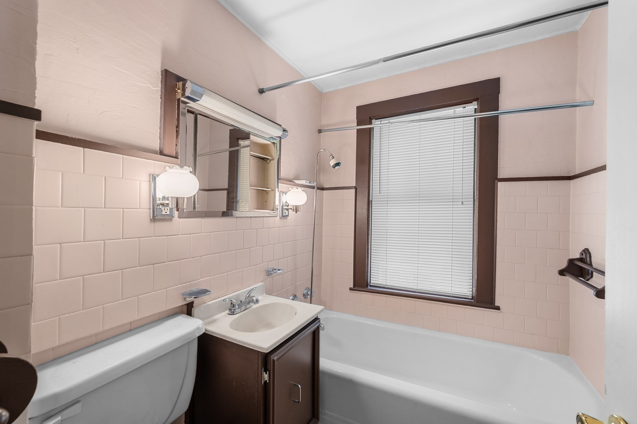 31 Orchard St, Medford, MA 02155 - Image 27