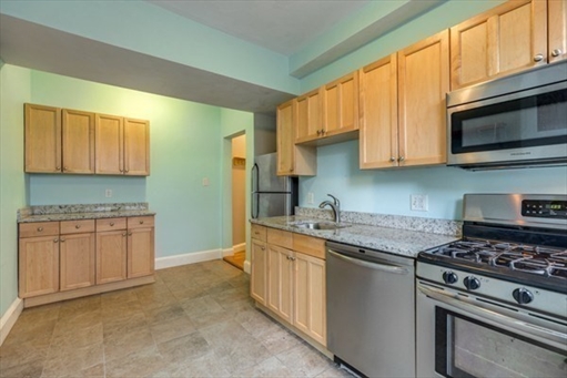 238 S Huntington Ave, Apt 1