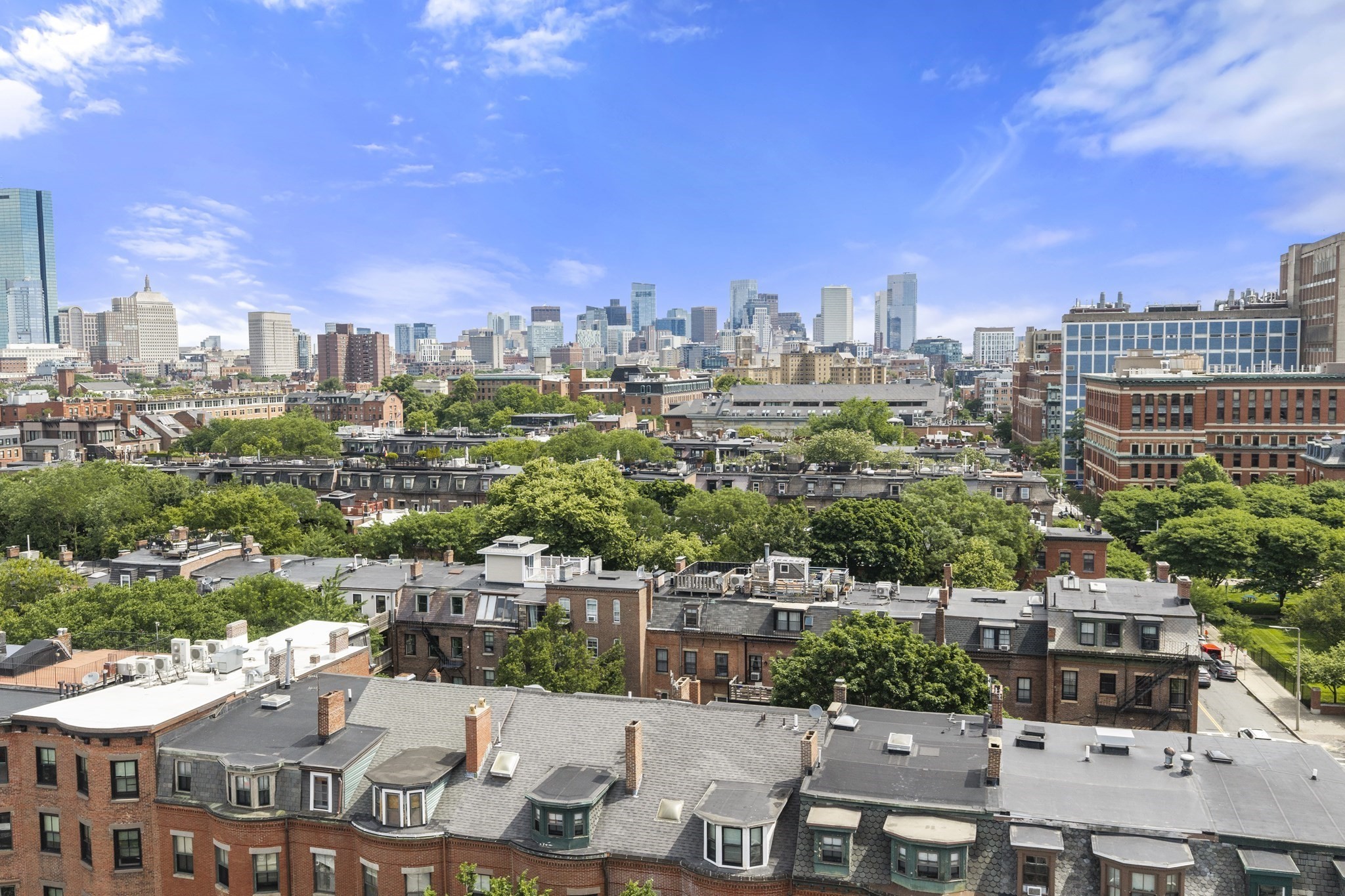 691 Massachusetts Ave Unit TH102, Roxbury, Boston, MA 02118