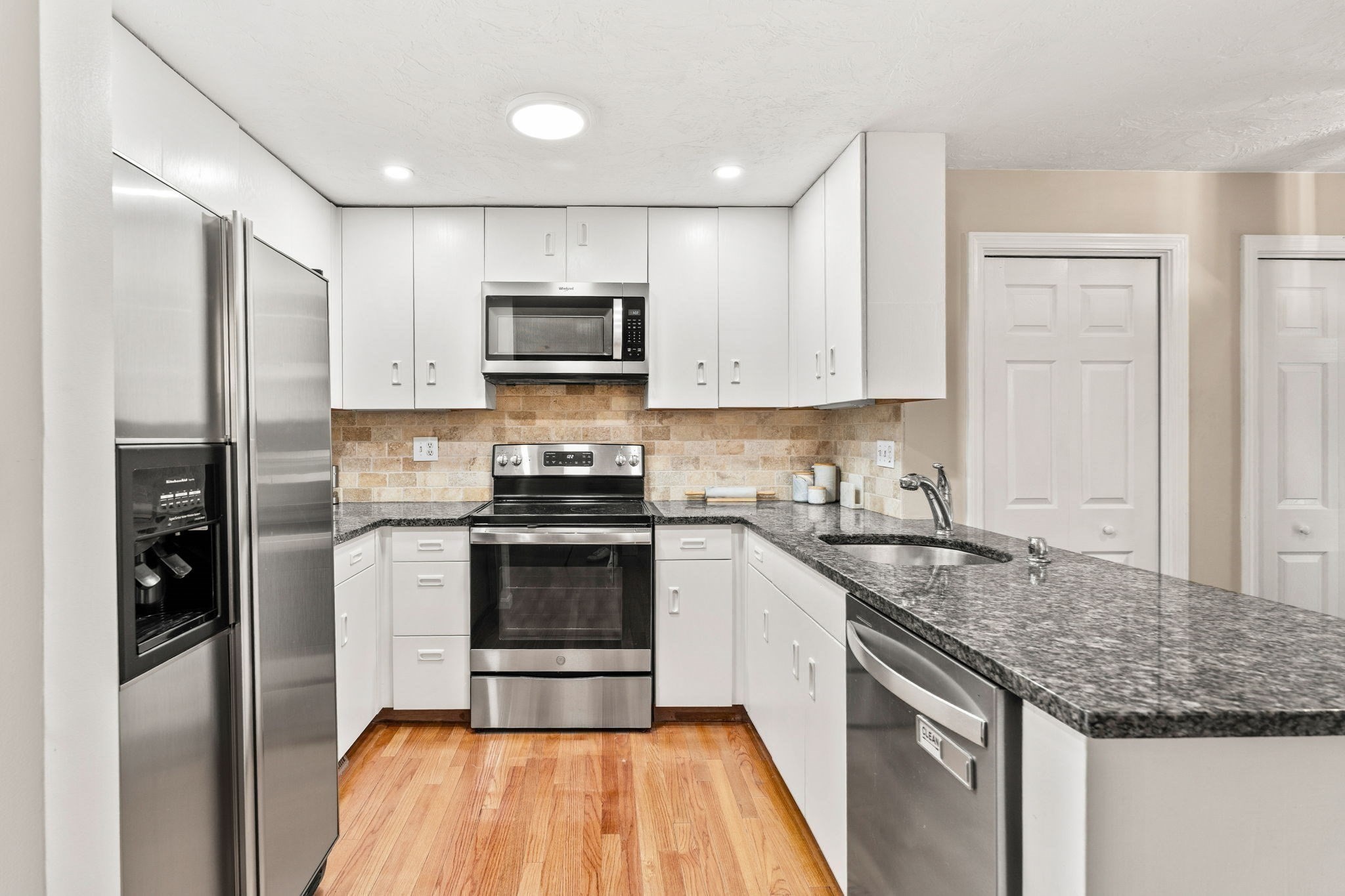 45 Lakeside Ave Unit 33, Marlborough, MA 01752 - Image 7
